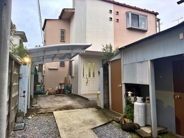 経堂駅徒歩6分屋根付き▽アキッパ駐車場の駐車場写真
