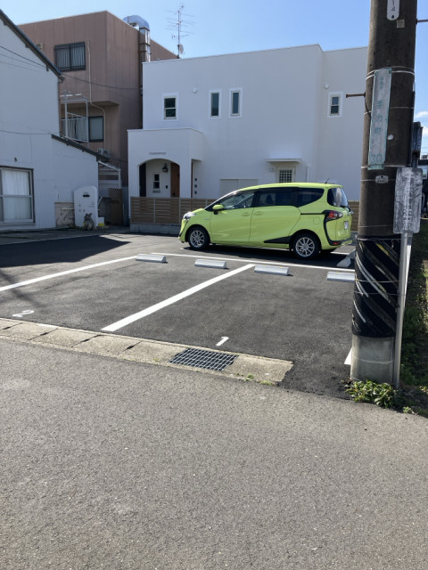 手力町30-4駐車場の駐車場写真