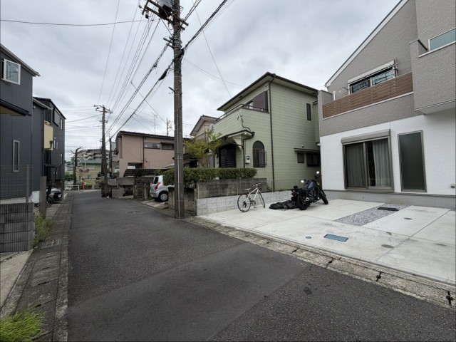 上鶴間本町8丁目18-20原邸　24hOpen駐車場の駐車場写真
