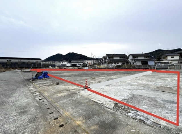 須崎市大間駅近　駐車場Aの駐車場写真