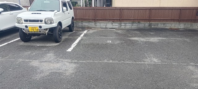 東大阪市末広町の駐車場【8】の駐車場写真