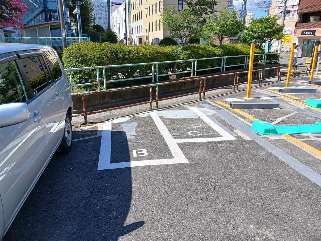 ショウワパーク西新井駅前【バイク専用】の駐車場写真