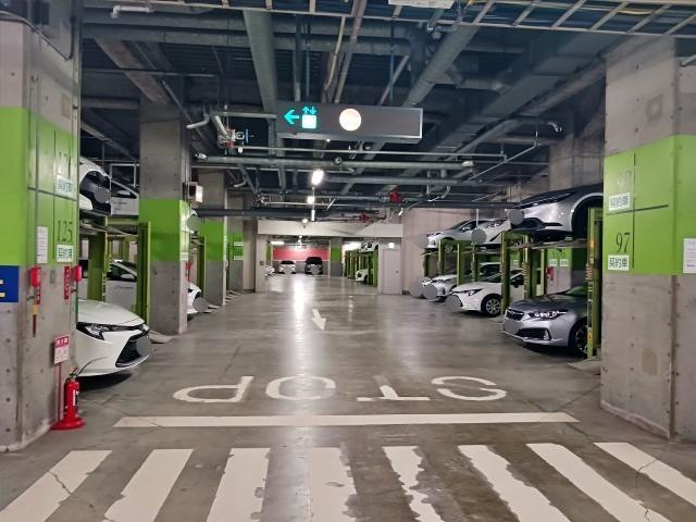 JRWD堂島タワー地下2F駐車場【160cm以下】【平日 午前パック：7:00~12:00】の駐車場写真