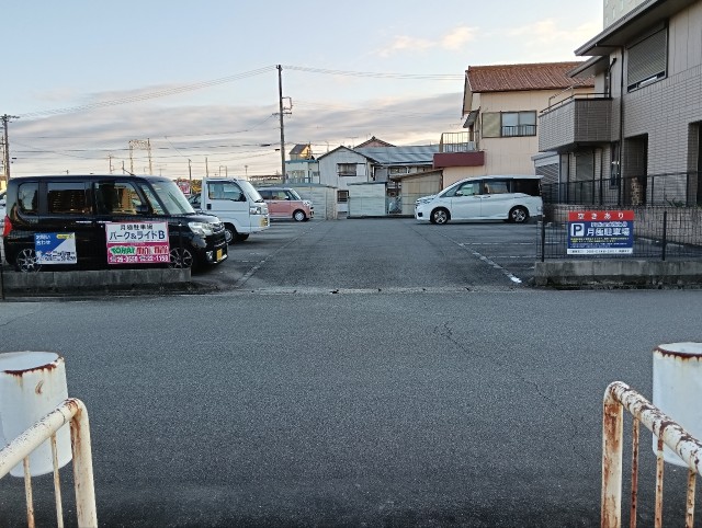 駐車場写真2