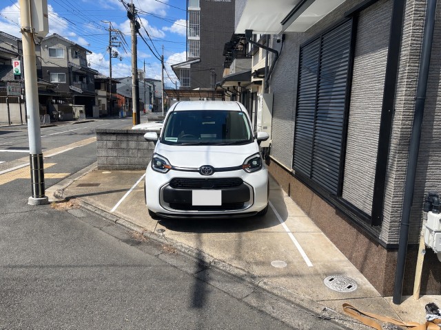 八条寺内町26-7駐車場の駐車場写真