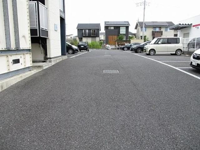 レオパレスレオテクノポリス駐車場【43032】の駐車場写真