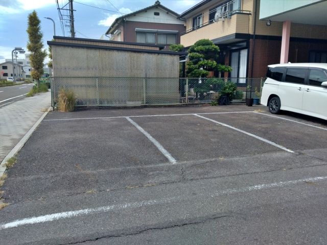 駐車場写真2