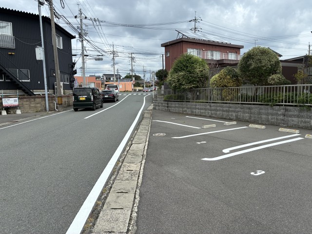 山口県宇部市亀浦三丁目駐車場の駐車場写真