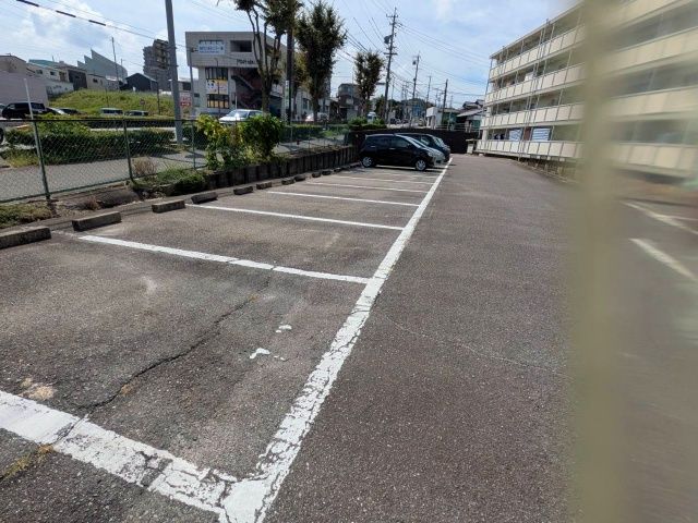 駐車場写真2