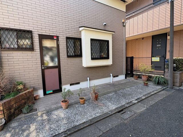 [9d570]南千束3丁目24▽個宅アキッパ駐車場の駐車場写真