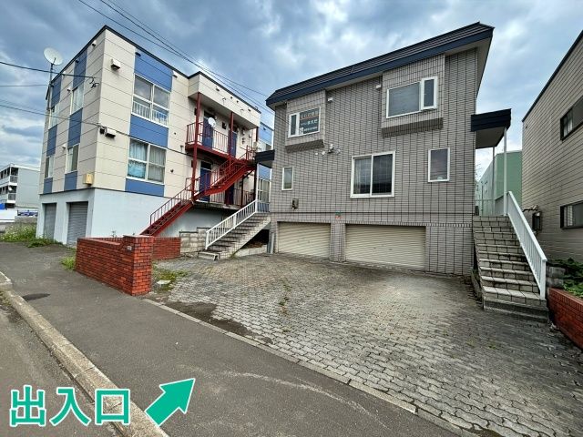 豊平区月寒東3条17丁目13-2 個人宅◉アキッパ駐車場の駐車場写真