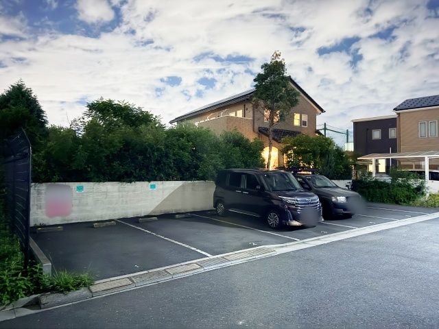 駐車場写真2