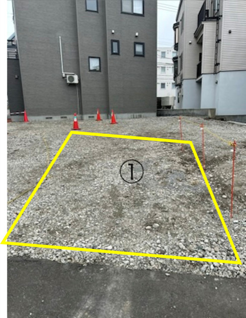 福住1条1丁目10-8駐車場の駐車場写真