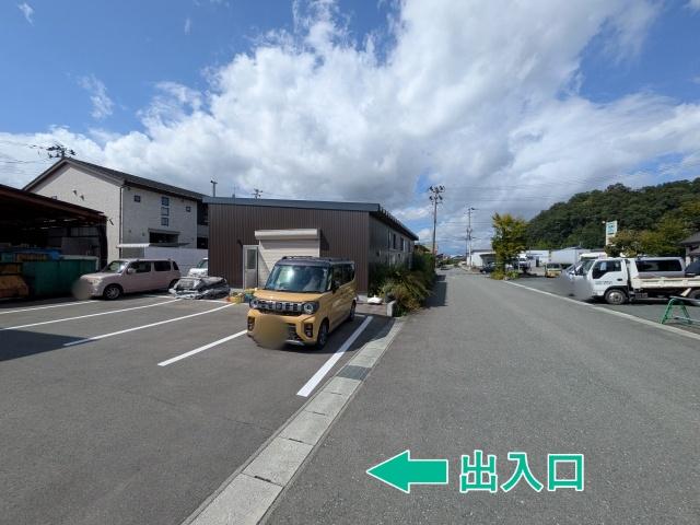 (有)佐藤工芸×アキッパ駐車場【日】の駐車場写真