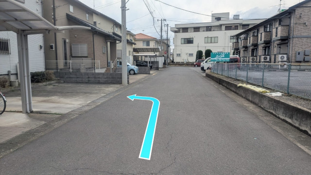 中央３−２３駐車場の駐車場写真