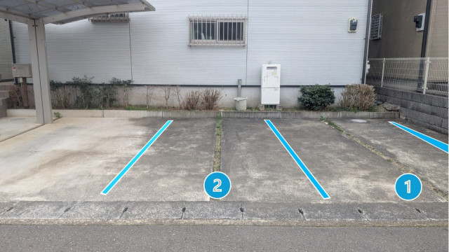 中央３−２３駐車場の駐車場写真