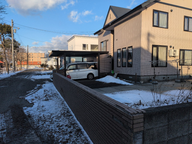 東1号公園前カーポート駐車場の駐車場写真