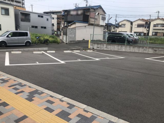 ボンメゾン駐車場の駐車場写真