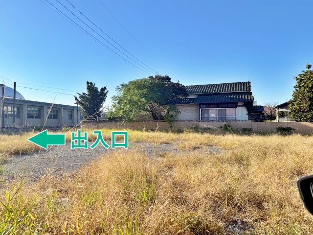 (P10)_【11月30日(日)限定】航空祭専用_コミュニティセンター・ソピア横の空き地駐車場の駐車場写真