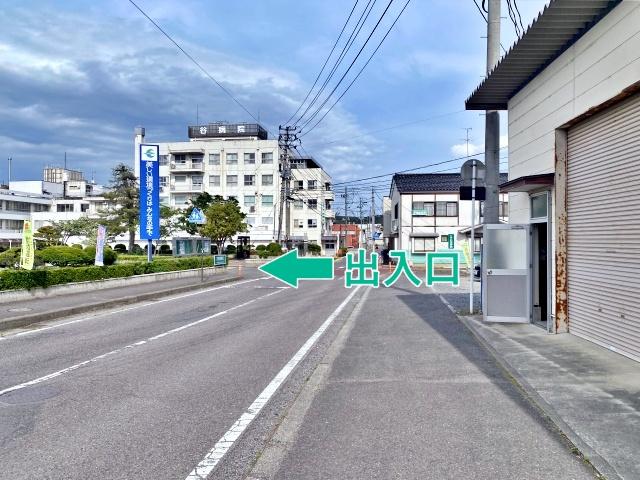 P1 中央公民館駐車場【第20回本宮市夏まつり】の駐車場写真