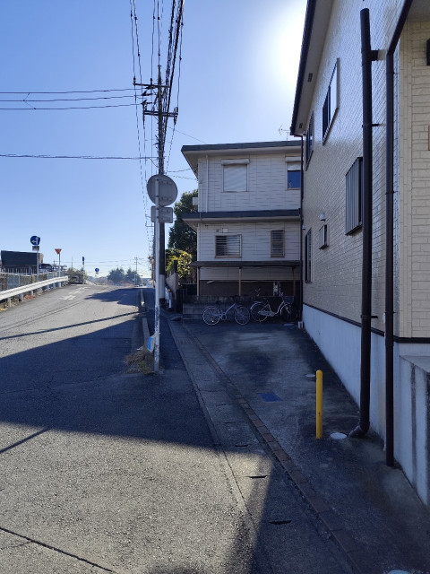 市川昴高校すぐ！昭和学院まで600m！の駐車場写真