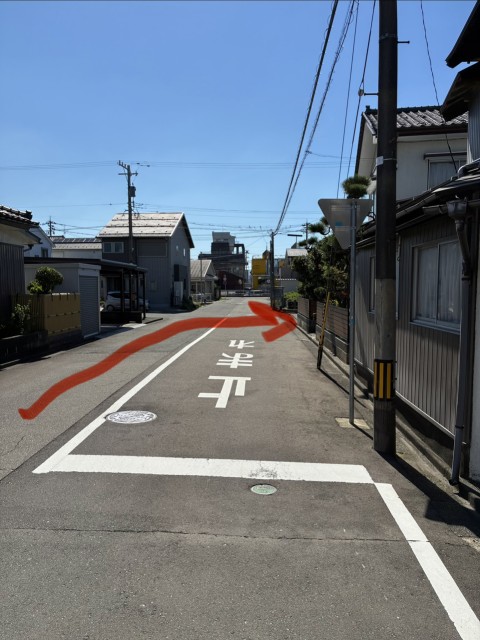 西木田1丁目駐車場東側の駐車場写真