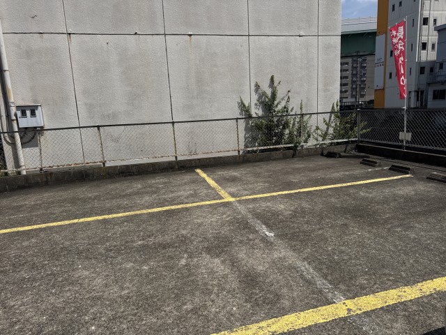 駐車場写真2