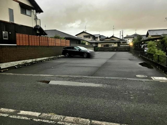 駐車場写真2