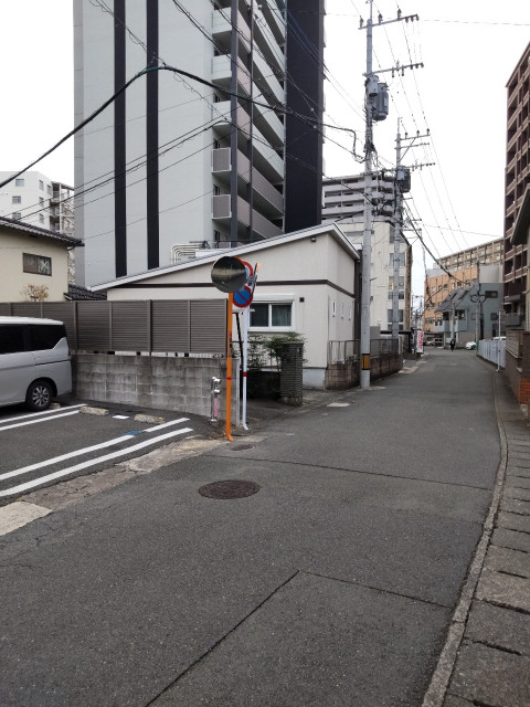 水前寺駅近い民家P、水前寺3-6-12の駐車場写真
