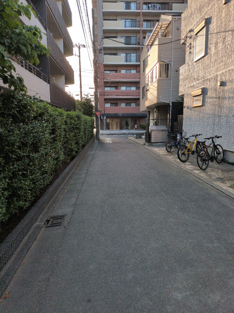 神奈川県川崎市幸区塚越4丁目363-55の駐車場写真