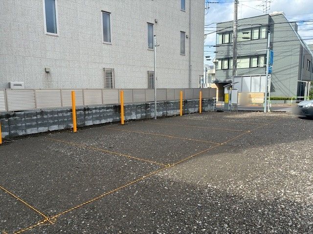 アップルパーク西ケ原3丁目第1の駐車場写真