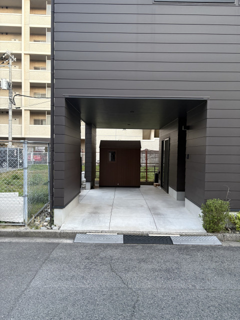 南蟹屋2丁目6-13駐車場の駐車場写真