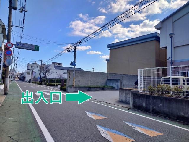 ＜8月15日(土)＞徳島中学校【阿波おどり公式駐車場】の駐車場写真