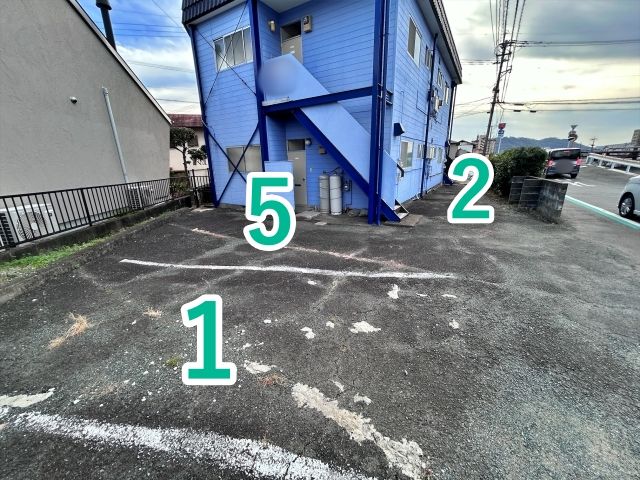 第1花園クリーンハイツ駐車場の駐車場写真