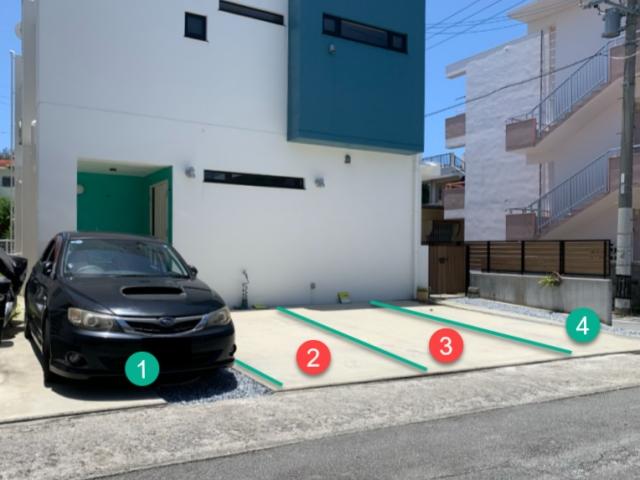 諸見里2-16-16駐車場の駐車場写真