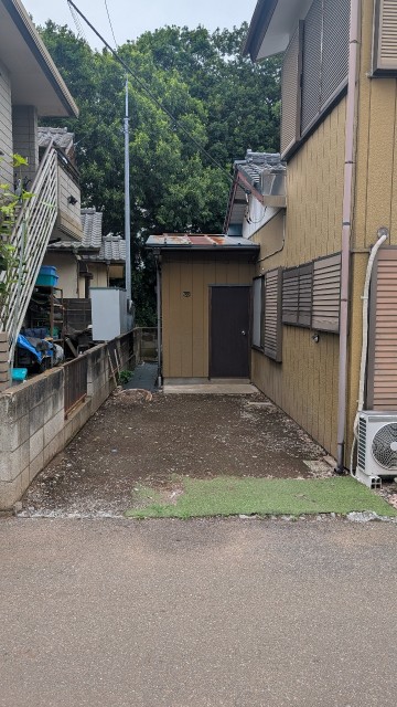 根戸　音のひろば駐車場の駐車場写真