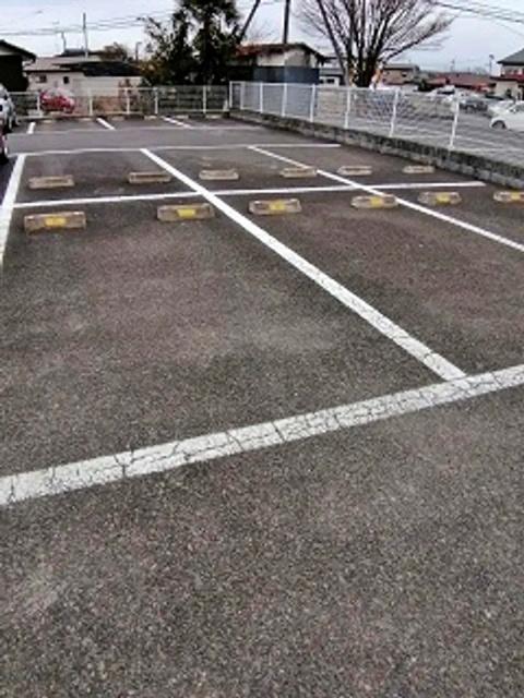 レオネクストハピネスⅡ駐車場【46821】の駐車場写真