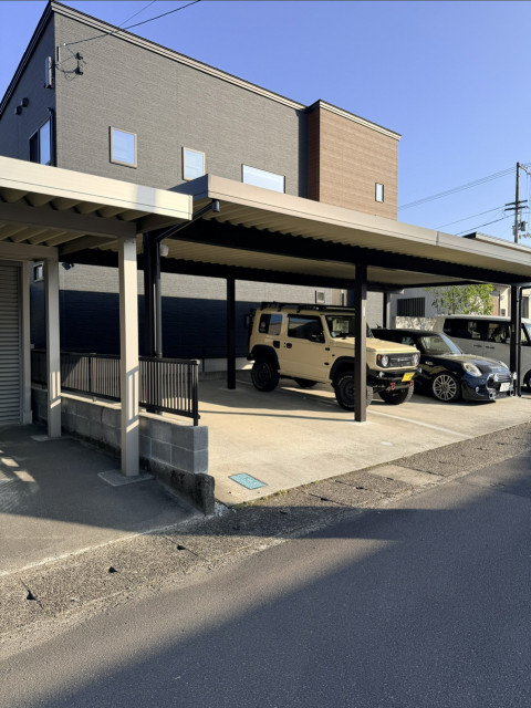 駅前　屋根カメラ有り駐車場の駐車場写真
