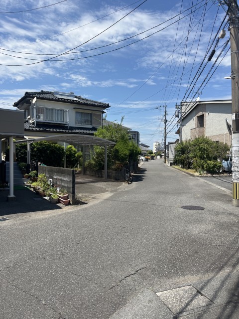 永野邸の駐車場写真