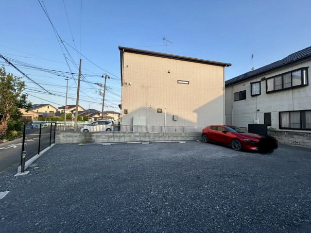 栗橋東2丁目12-2駐車場の駐車場写真