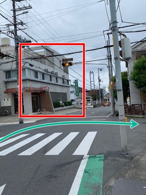 西本ガレージ(下出)の駐車場写真