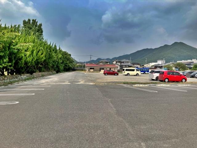 伊部認定こども園駐車場 10月18日(日)【第42回備前焼まつり】の駐車場写真