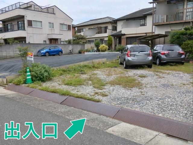 西区城西5-6-3駐車場の駐車場写真