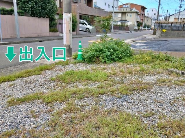 西区城西5-6-3駐車場の駐車場写真