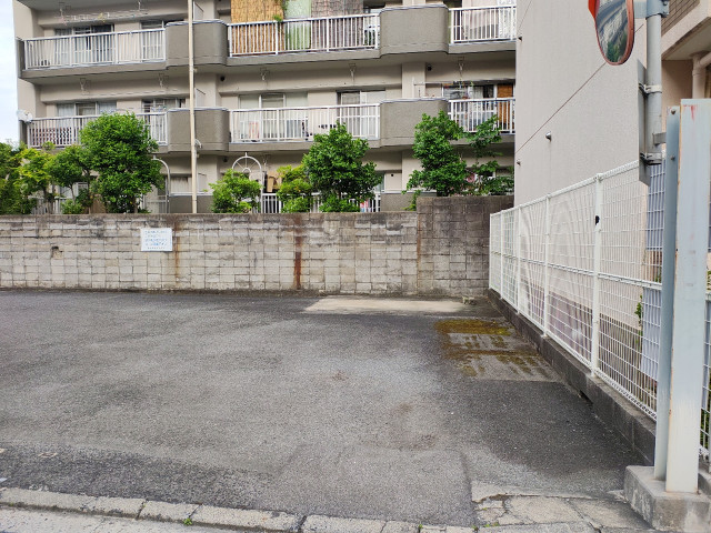 駐車場写真2