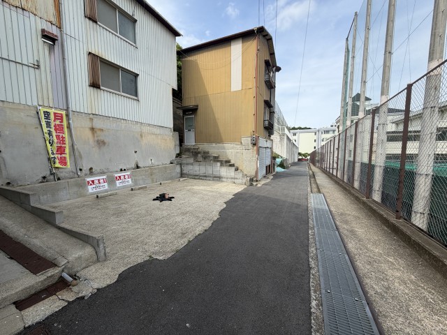 【地域最安】房王寺町２丁目パーキング東側の駐車場写真