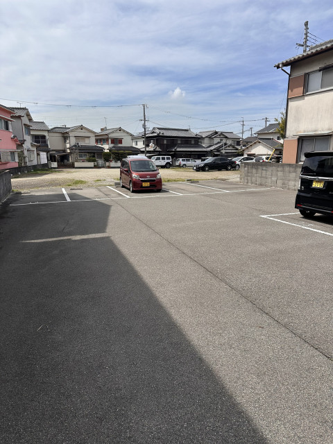 林モータープールの駐車場写真