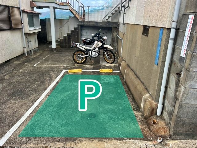 駐車場画像3
