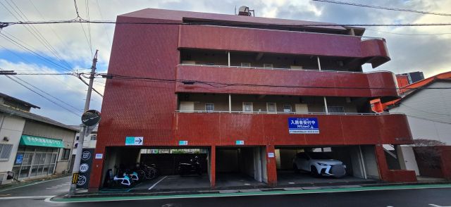 サンクレスト小倉駐車場/