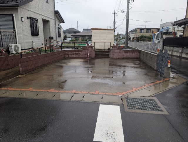 東石川１２９５−１駐車場の駐車場写真